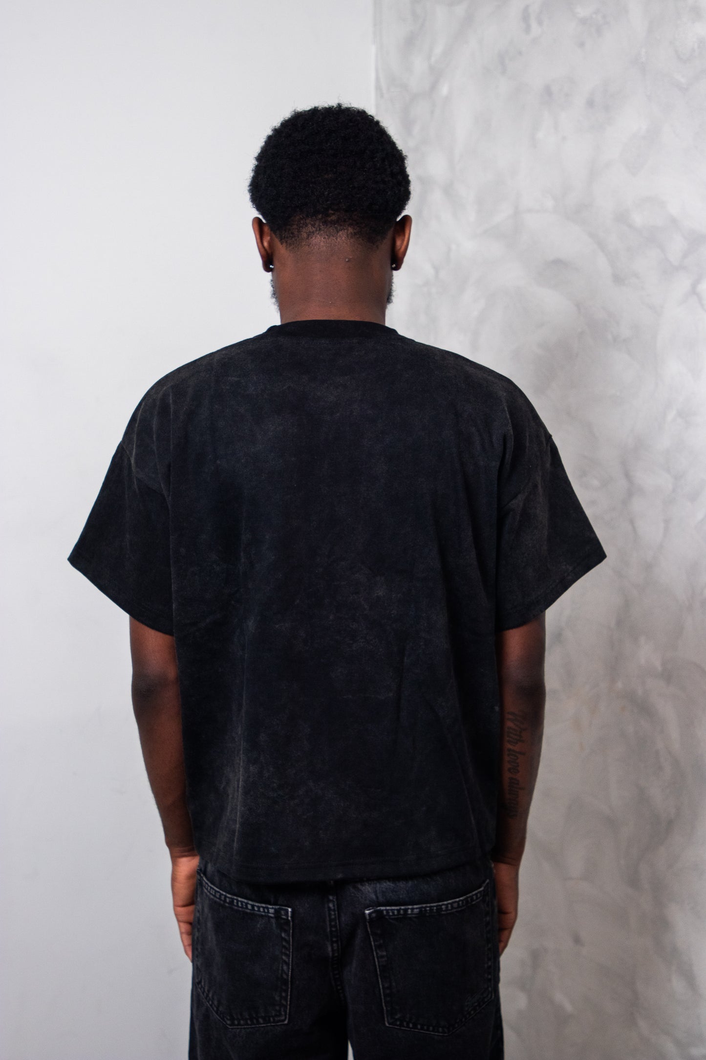 WASHED GRAPHIC TEE